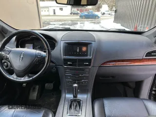 2019 Lincoln MKT with VIN 2LMHJ5NK1KBL00882, listed as a Copart auction lot 44974075 with 256,091 mi miles and Clean Title. Bid and sale history available at DreamBid. Image 9.