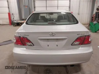 2003 Lexus ES 300 with VIN JTHBF30G530105903, listed as a IAAI auction lot 40929719 with 192,109 mi miles and . Bid and sale history available at DreamBid. Image 16.