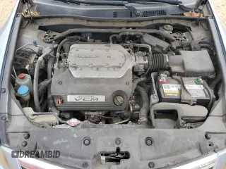 2011 Honda Accord EX z VIN 1HGCP3F77BA027015, wystawiony jako Copart lot #55160465 z przebiegiem 156 704 mil mil oraz Czysty tytuł • Clean title. Historia ofert i sprzedaży dostępna na DreamBid. Obrazek 11.