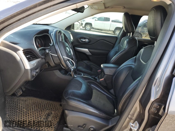 2018 Jeep Cherokee Latitude Plus with VIN 1C4PJLLB1JD542986, listed as a Copart auction lot 52150685 with 43,997 mi miles and Salvage Title. Bid and sale history available at carsss.com. Image 7.