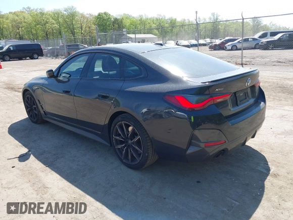 2023 BMW 4 Series 430i xDrive с VIN WBA73AV06PFN55916, выставлен на аукционе IAAI как лот 42087011 с пробегом 45 722 миль миль и . История ставок и продаж доступна на DreamBid. Изображение 3.