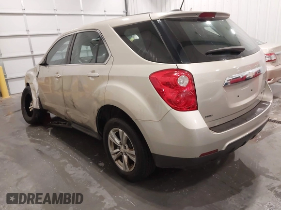 2015 Chevrolet Equinox LS with VIN 1GNFLEEK4FZ113731, listed as a IAAI auction lot 41989993 with 115,186 mi miles and . Bid and sale history available at carsss.com. Image 3.