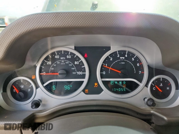 2008 Jeep Wrangler Unlimited Sahara with VIN 1J4GA59148L608970, listed as a Copart auction lot 64433495 with 134,055 mi miles and Salvage title. Bid and sale history available at DreamBid. Image 9.