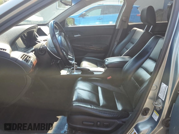 2011 Honda Crosstour EX-L z VIN 5J6TF2H52BL000620, wystawiony jako Copart lot #60660535 z przebiegiem 156 882 mil mil oraz Czysty tytuł • Clean title. Historia ofert i sprzedaży dostępna na DreamBid. Obrazek 7.