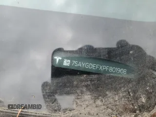 2023 Tesla Model Y Performance z VIN 7SAYGDEFXPF801908, wystawiony jako Copart lot #50737655 z przebiegiem Nie podano mil oraz Szkoda całkowita • Salvage title. Historia ofert i sprzedaży dostępna na DreamBid. Obrazek 12.