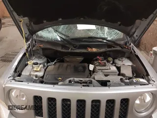 2017 Jeep Patriot High Altitude with VIN 1C4NJRFB6HD162543, listed as a IAAI auction lot 41439921 with 106,152 mi miles. Bid and sale history available at carsss.com. Image 11.