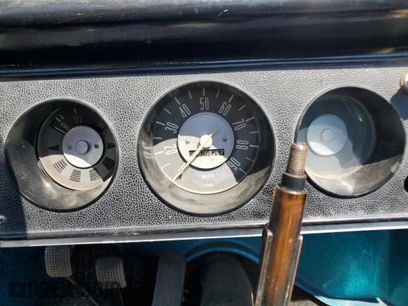 1970 Volkswagen Beetle with VIN DMV12965CA, listed as a Copart auction lot 64930064 with 36,827 mi miles and Clean Title. Bid and sale history available at DreamBid. Image 8.