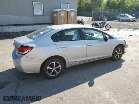 2015 Honda Civic SE z VIN 19XFB2F77FE246287, wystawiony jako Copart lot #56476495 z przebiegiem 218 009 mil mil oraz Szkoda całkowita • Salvage title. Historia ofert i sprzedaży dostępna na DreamBid. Obrazek 3.