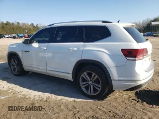 2018 Volkswagen Atlas SE with VIN 1V2FR2CA6JC584015, listed as a Copart auction lot 42130835 with 130,598 mi miles and Salvage title. Bid and sale history available at DreamBid. Image 2.