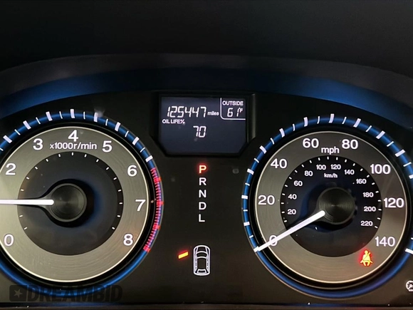 2011 Honda Odyssey EX-L with VIN 5FNRL5H62BB047183, listed as a Copart auction lot 56378645 with 125,446 mi miles and Clean Title. Bid and sale history available at DreamBid. Image 8.