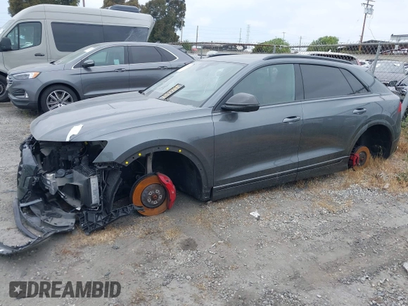 2022 Audi SQ8 Prestige z VIN WA1CWBF11ND017665, wystawiony jako IAAI lot #41430807 z przebiegiem 30 619 mil mil oraz . Historia ofert i sprzedaży dostępna na DreamBid. Obrazek 2.