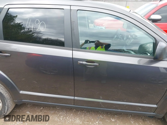 2017 Dodge Journey SE with VIN 3C4PDCAB1HT529623, listed as a IAAI auction lot 42097490 with 175,411 mi miles and . Bid and sale history available at DreamBid. Image 14.