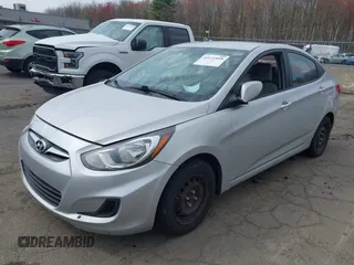 2014 Hyundai Accent GLS with VIN KMHCT4AE0EU622079, listed as a IAAI auction lot 42132818 with 132,324 mi miles. Bid and sale history available at carsss.com. Image 2.