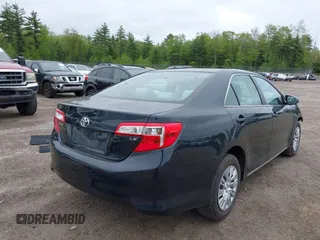 2012 Toyota Camry L z VIN 4T1BF1FK0CU203419, wystawiony jako IAAI lot #42267352 z przebiegiem 73 969 mil mil oraz . Historia ofert i sprzedaży dostępna na DreamBid. Obrazek 4.