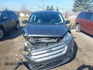 2017 Ford Escape SE with VIN 1FMCU0GD0HUB80123, listed as a IAAI auction lot 41895514 with 61,680 mi miles and . Bid and sale history available at DreamBid. Image 12.