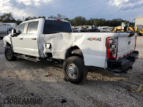 2024 Ford F-350 z VIN 1FT8W3BA0REC09540, wystawiony jako Copart lot #85826054 z przebiegiem 6 650 mil mil oraz Szkoda całkowita • Salvage title. Historia ofert i sprzedaży dostępna na DreamBid. Obrazek 3.