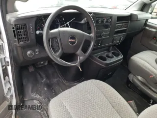 2017 GMC Savana Cargo Van with VIN 1GTW7AFF7H1906806, listed as a Copart auction lot 81203694 with 53,426 mi miles and Salvage Title. Bid and sale history available at carsss.com. Image 8.