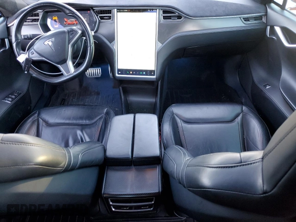 2015 Tesla Model S 85D with VIN 5YJSA1E40FF114095, listed as a Copart auction lot 84114284 with 114,882 mi miles and Salvage Title. Bid and sale history available at carsss.com. Image 8.