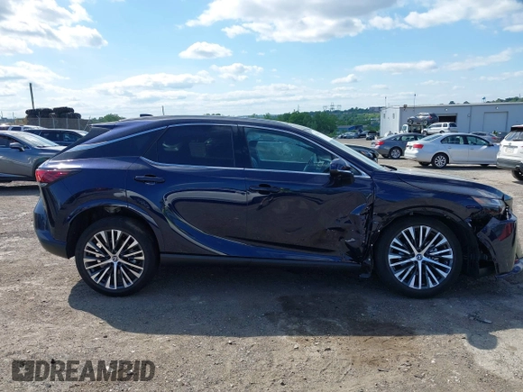 2023 Lexus RX 350 с VIN 2T2BAMCA1PC029827, выставлен на аукционе IAAI как лот 42302014 с пробегом 13 766 миль миль и . История ставок и продаж доступна на DreamBid. Изображение 13.