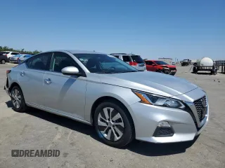 2020 Nissan Altima S z VIN 1N4BL4BV5LC180147, wystawiony jako Copart lot #56064575 z przebiegiem 64 555 mil mil oraz Szkoda całkowita • Salvage title. Historia ofert i sprzedaży dostępna na DreamBid. Obrazek 4.