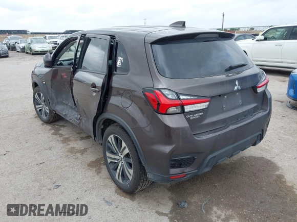 2020 Mitsubishi Outlander ES with VIN JA4AP3AU6LU015905, listed as a IAAI auction lot 42131560 with 97,732 mi miles and . Bid and sale history available at DreamBid. Image 3.
