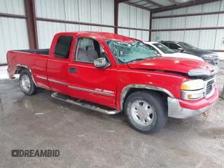 2000 GMC Sierra 1500 SLT with VIN 1GTEC19T9YZ155105, listed as a IAAI auction lot 40438983 with 69,663 mi miles and . Bid and sale history available at carsss.com. Image 1.