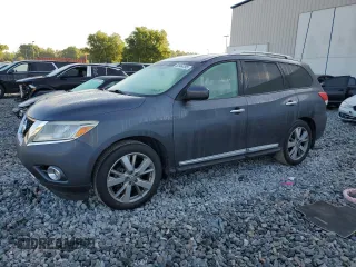 2014 Nissan Pathfinder S with VIN 5N1AR2MNXEC637569, listed as a Copart auction lot 50944295 with 169,836 mi miles and Salvage Title. Bid and sale history available at carsss.com. Image 1.
