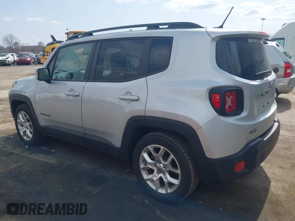 2017 Jeep Renegade Latitude with VIN ZACCJABBXHPG07320, listed as a IAAI auction lot 41828760 with 116,684 mi miles. Bid and sale history available at carsss.com. Image 3.
