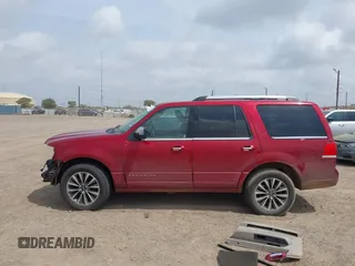 2015 Lincoln Navigator z VIN 5LMJJ2HT3FEJ07379, wystawiony jako IAAI lot #42032471 z przebiegiem 115 954 mil mil oraz . Historia ofert i sprzedaży dostępna na DreamBid. Obrazek 14.