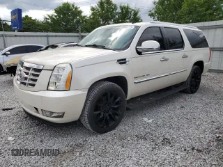 2011 Cadillac Escalade ESV Premium z VIN 1GYS4JEF6BR397965, wystawiony jako Copart lot #58963715 z przebiegiem 210 670 mil mil oraz Czysty tytuł • Clean title. Historia ofert i sprzedaży dostępna na DreamBid. Obrazek 1.