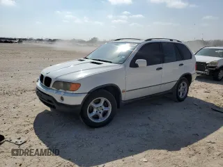 2001 BMW X5 3.0i with VIN WBAFA53511LM78470, listed as a Copart auction lot 44696085 with 275,318 mi miles and Salvage Title. Bid and sale history available at carsss.com. Image 1.