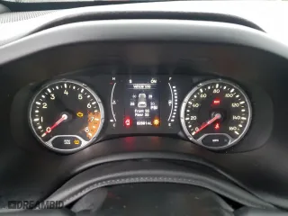 2018 Jeep Renegade Sport with VIN ZACCJBAH4JPH14249, listed as a Copart auction lot 52850475 with 82,891 mi miles and Clean Title. Bid and sale history available at carsss.com. Image 9.