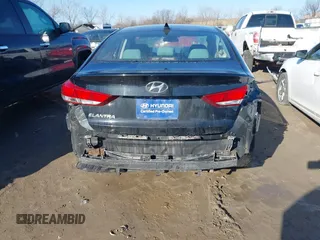 2017 Hyundai Elantra Limited z VIN 5NPD84LF7HH065444, wystawiony jako IAAI lot #41787528 z przebiegiem 101 520 mil mil oraz . Historia ofert i sprzedaży dostępna na DreamBid. Obrazek 16.