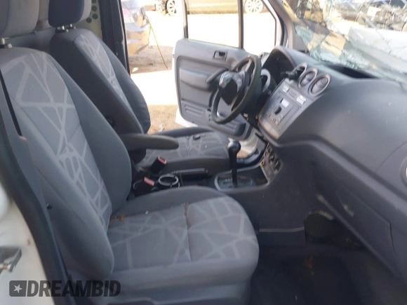 2010 Ford Transit Connect XL z VIN NM0LS7AN9AT033277, wystawiony jako IAAI lot #41455861 z przebiegiem Nie podano mil oraz . Historia ofert i sprzedaży dostępna na DreamBid. Obrazek 5.