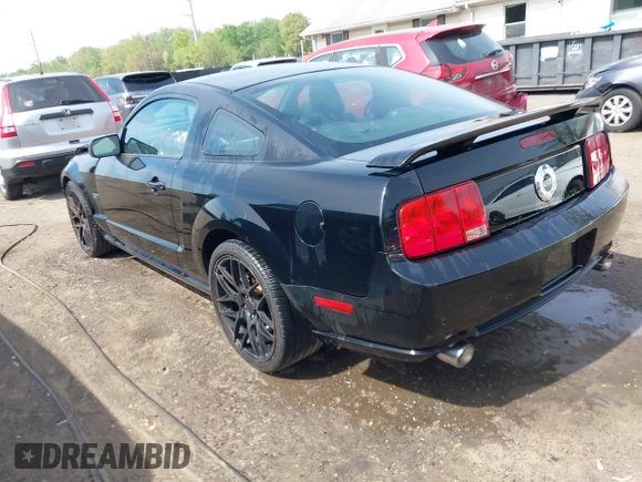 2008 Ford Mustang GT Deluxe with VIN 1ZVHT82H685173559, listed as a IAAI auction lot 42070328 with 143,636 mi miles and . Bid and sale history available at carsss.com. Image 3.