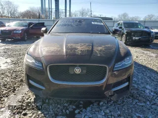 2016 Jaguar XF with VIN SAJBL4BVXGCY00346, listed as a Copart auction lot 48120795 with 214,762 mi miles and Salvage Title. Bid and sale history available at DreamBid. Image 5.
