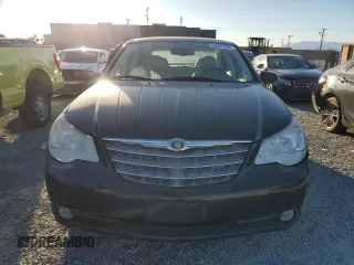2007 Chrysler Sebring Limited z VIN 1C3LC66M87N544541, wystawiony jako Copart lot #46697685 z przebiegiem 47 138 mil mil oraz Szkoda całkowita • Salvage title. Historia ofert i sprzedaży dostępna na DreamBid. Obrazek 5.