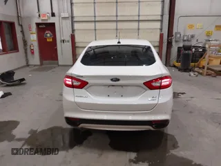2016 Ford Fusion SE с VIN 3FA6P0H90GR194232, выставлен на аукционе IAAI как лот 42452759 с пробегом 99 310 миль миль и . История ставок и продаж доступна на DreamBid. Изображение 16.