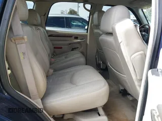 2004 Cadillac Escalade z VIN 1GYEC63T34R273497, wystawiony jako IAAI lot #41719537 z przebiegiem 256 975 mil mil oraz . Historia ofert i sprzedaży dostępna na DreamBid. Obrazek 8.