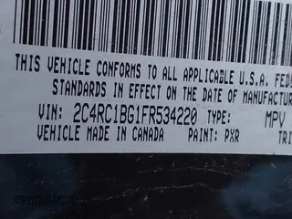 2015 Chrysler Town & Country Touring with VIN 2C4RC1BG1FR534220, listed as a IAAI auction lot 41489371 with 136,923 mi miles. Bid and sale history available at carsss.com. Image 9.