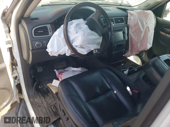 2011 GMC Yukon XL Denali with VIN 1GKS1MEFXBR398833, listed as a Copart auction lot 68621664 with 0 mi miles and Salvage Title. Bid and sale history available at carsss.com. Image 8.