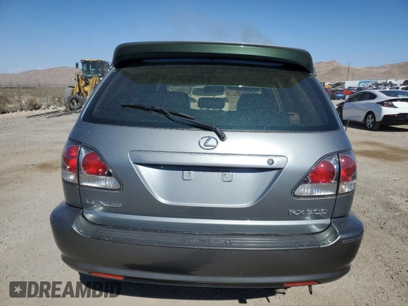 2001 Lexus RX 300 with VIN JTJGF10U410091732, listed as a Copart auction lot 68495234 with 222,902 mi miles and Salvage Title. Bid and sale history available at carsss.com. Image 6.