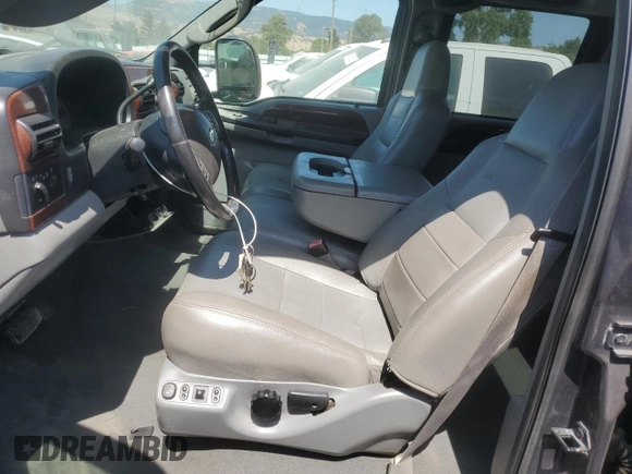 2007 Ford F-250 XL with VIN 1FTSW21P57EA59900, listed as a Copart auction lot 58787085 with 216,385 mi miles and Salvage title. Bid and sale history available at DreamBid. Image 7.