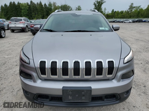 2017 Jeep Cherokee Latitude с VIN 1C4PJMCB9HW665987, выставлен на аукционе Copart как лот 58491905 с пробегом 74 988 миль миль и Списание • Salvage title. История ставок и продаж доступна на DreamBid. Изображение 5.
