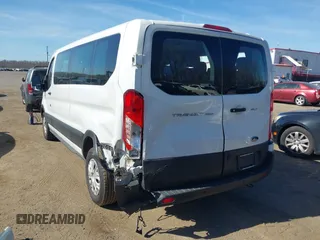 2021 Ford Transit Passenger XL with VIN 1FBAX2Y83MKA49312, listed as a IAAI auction lot 41806818 with 71,286 mi miles. Bid and sale history available at carsss.com. Image 3.