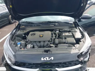 2024 Kia Forte LXS z VIN 3KPF24AD5RE704650, wystawiony jako IAAI lot #42288244 z przebiegiem 26 077 mil mil oraz . Historia ofert i sprzedaży dostępna na DreamBid. Obrazek 10.