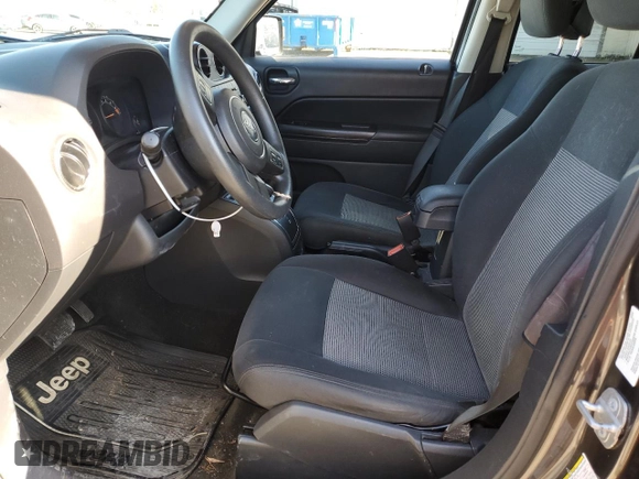 2014 Jeep Patriot Sport with VIN 1C4NJRBB4ED863776, listed as a Copart auction lot 46329745 with 182,074 mi miles and Salvage Title. Bid and sale history available at carsss.com. Image 7.