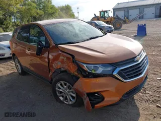 2018 Chevrolet Equinox LT with VIN 2GNAXSEVXJ6170804, listed as a IAAI auction lot 40216324 with 94,496 mi miles. Bid and sale history available at carsss.com. Image 1.