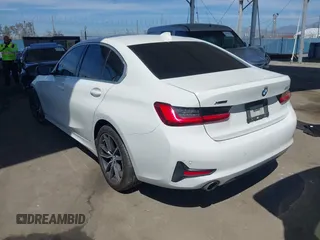 2019 BMW 3 Series 330i xDrive with VIN WBA5R7C54KAJ79701, listed as a IAAI auction lot 41871962 with 70,479 mi miles. Bid and sale history available at carsss.com. Image 3.