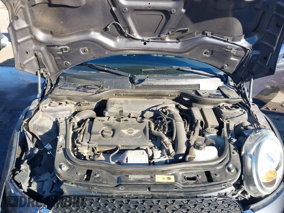 2012 MINI Convertible S with VIN WMWZP3C53CT550336, listed as a IAAI auction lot 40857283 with 51,111 mi miles and . Bid and sale history available at DreamBid. Image 10.